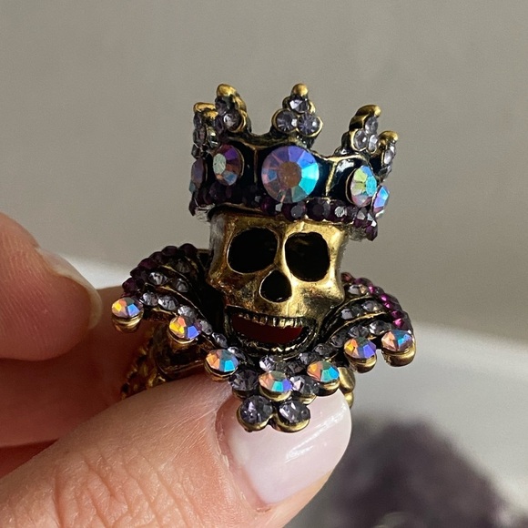 STUNNING skull stretch ring - Picture 14 of 16